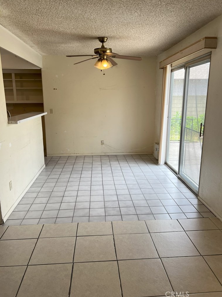 20911 Nectar Ave, Lakewood CA  90715-1229 exterior