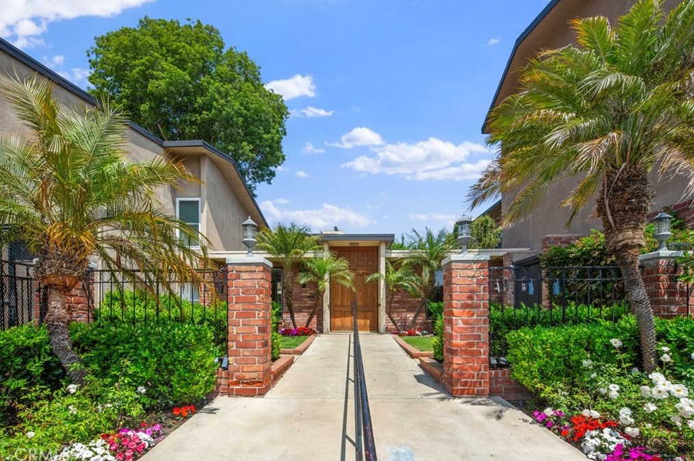12200 Montecito Rd #d104, Seal Beach, CA 90740