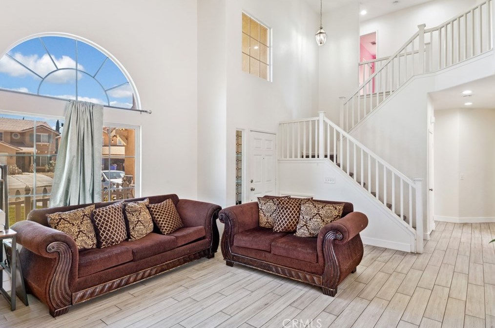 12404 Bassett Dr, Victorville, CA 92392