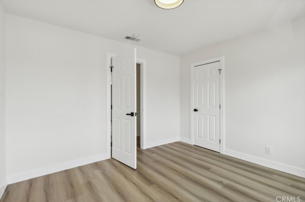 1226 Vernon Ave, Los Angeles CA  90011-3721 exterior