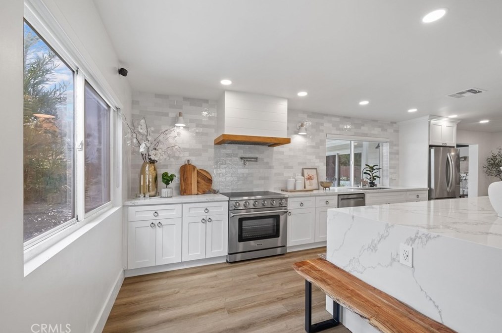 1025 Verona Dr, Fullerton CA  92835-3340 exterior
