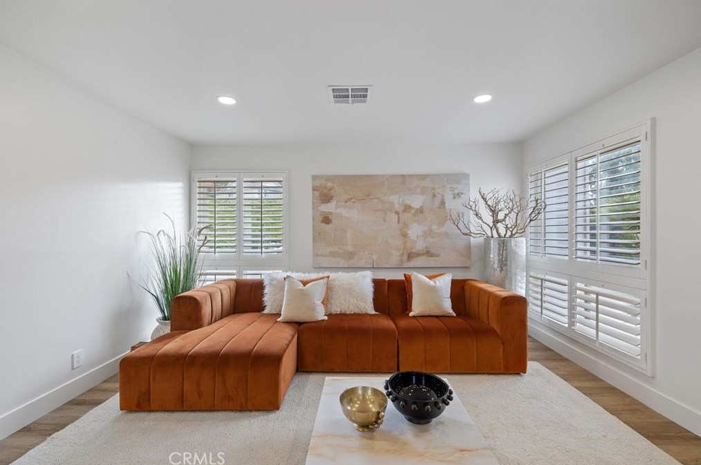 1025 Verona Dr, Fullerton CA  92835-3340 exterior