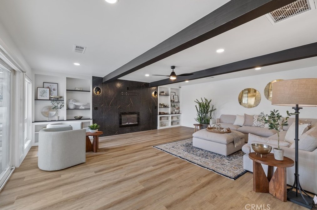 1025 Verona Dr, Fullerton CA  92835-3340 exterior