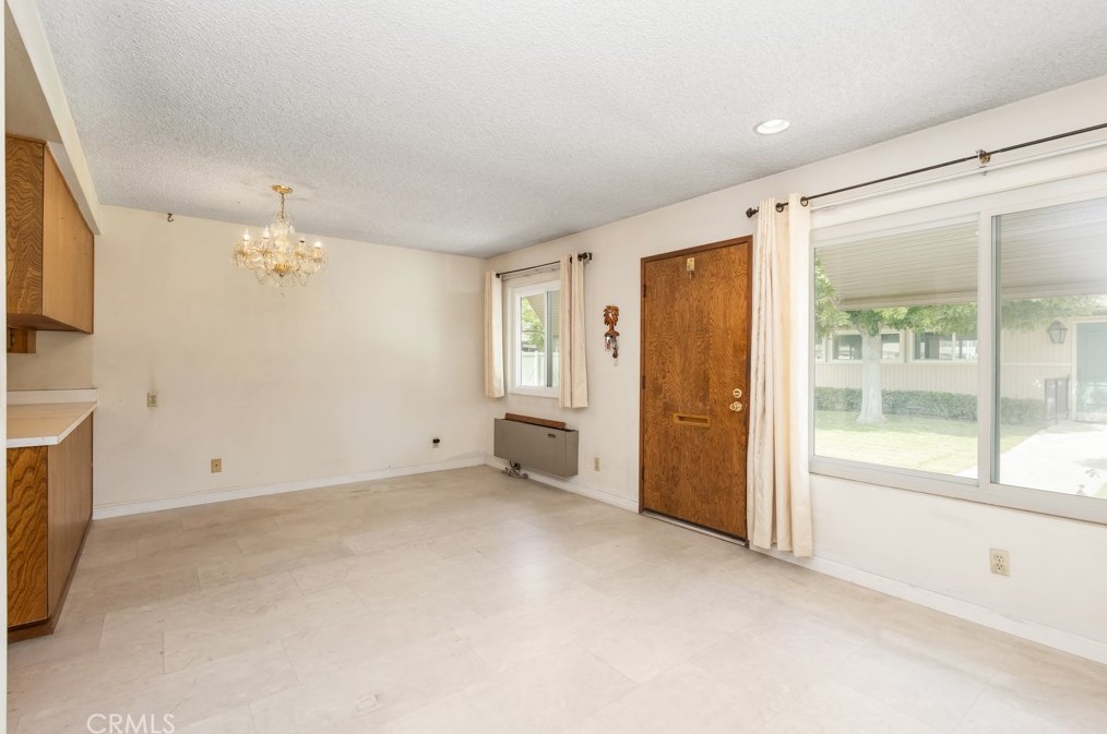 9908 Cedar St, Bellflower CA 90706-6910 exterior