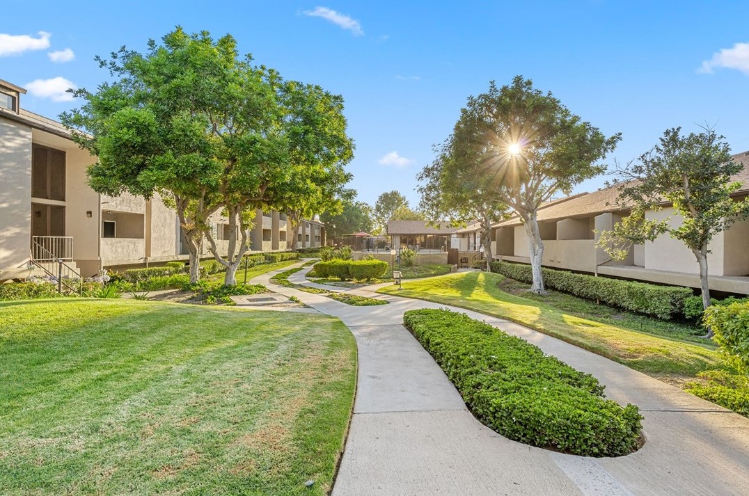 278 N Wilshire Ave #114, Anaheim, CA 92801