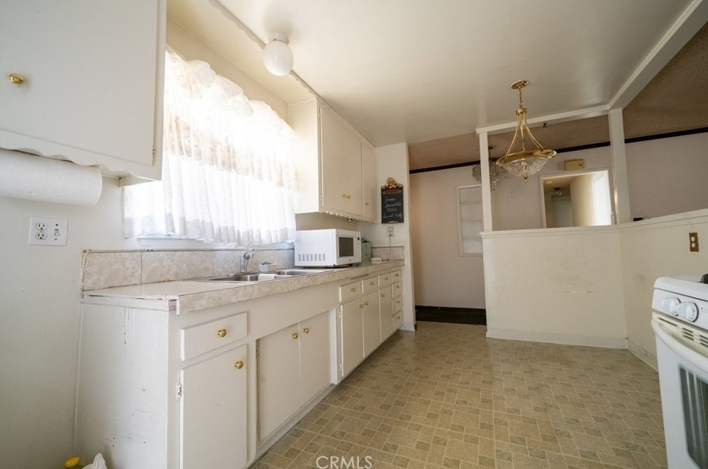 5022 Citation Ave, Cypress, CA 90630