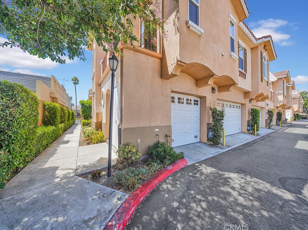 1120 N Euclid St #12, Anaheim, CA 92801