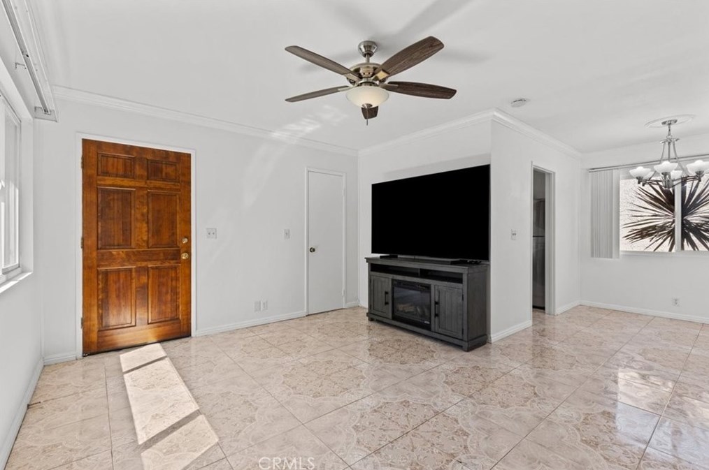 23312 Maribel Ave, Long Beach, CA 90745