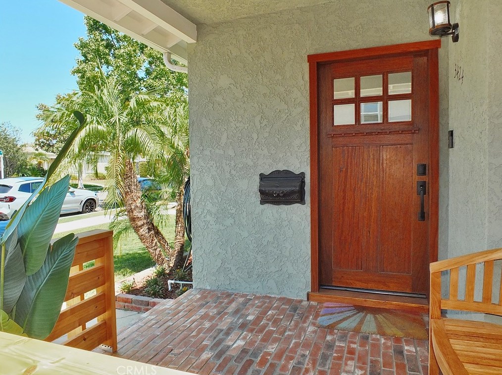 3424 Gaviota Ave, Long Beach, CA 90807-4920