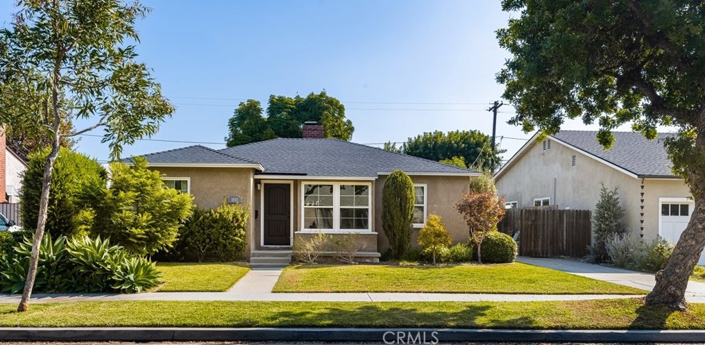1840 Elmfield Ave, Long Beach, CA 90815