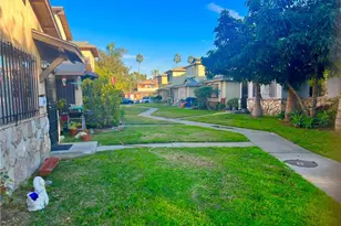 11 Eastridge Ln, Carson, CA 90745 - Photo 2