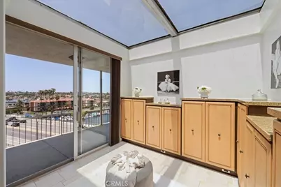 5400 E The Toledo #701, Long Beach, CA 90803 - Photo 34