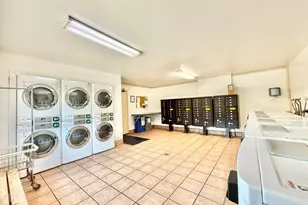 7890 E Spring St, Long Beach, CA 90815 - Photo 40