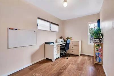 5864 Bonsallo Avenue, Los Angeles, CA 90044 - Photo 28