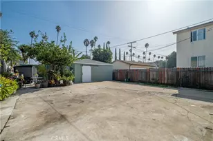 5864 Bonsallo Ave, Los Angeles, CA 90044 - Photo 30