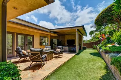 4557 Don Timoteo Drive, Los Angeles, CA 90008 - Photo 26