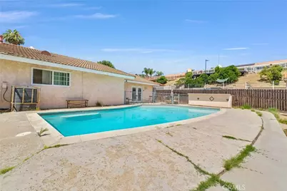 5622 Sharon Way, Jurupa Valley, CA 92509 - Photo 28