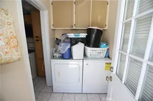 2432 N Eastern Ave, Los Angeles, CA 90032 - Photo 24