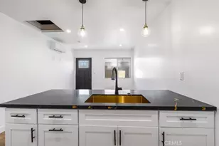 6616 Denver Ave, Los Angeles, CA 90044 - Photo 28