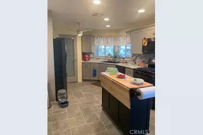 4401 Camelot Place, Bakersfield, CA 93301 - Photo 32