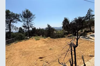 3696 Chaney Trail, Altadena, CA 91001 - Photo 16