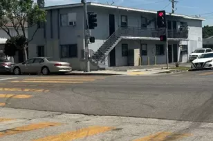 9222 S San Pedro St, Los Angeles, CA 90003 - Photo 2