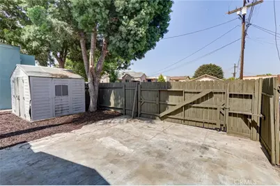 7400 S Hobart, Los Angeles, CA 90047 - Photo 28