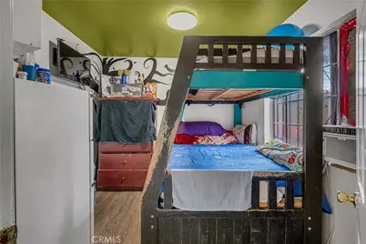 11513 S San Pedro, Los Angeles, CA 90061 - Photo 16