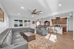 11081 Clear Lake Ln, Jurupa Valley, CA 91752 - Photo 16