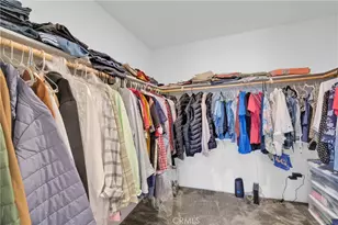 11081 Clear Lake Ln, Jurupa Valley, CA 91752 - Photo 36