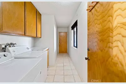 7371 Lyons, Hesperia, CA 92345 - Photo 24
