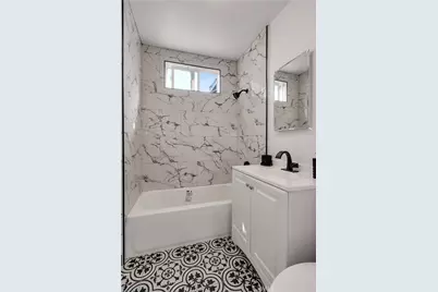 11204 Alvaro, Los Angeles, CA 90059 - Photo 26