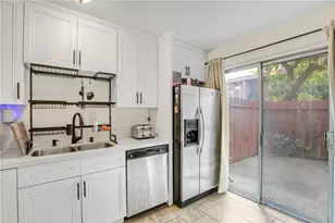 7300 Lennox Ave, Van Nuys, CA 91405 - Photo 4