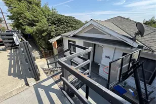 1566 Rollins, Los Angeles, CA 90063 - Photo 4