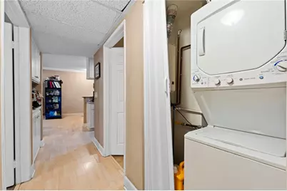 7035 Woodley #205, Van Nuys, CA 91406 - Photo 10