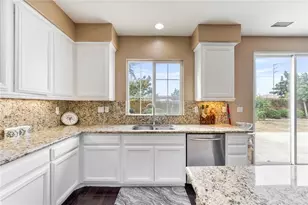 7871 Slate Creek, Eastvale, CA 92880 - Photo 18