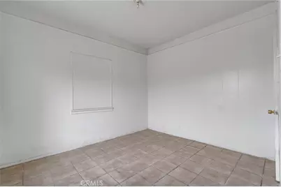 1021 W 48th, Los Angeles, CA 90037 - Photo 22