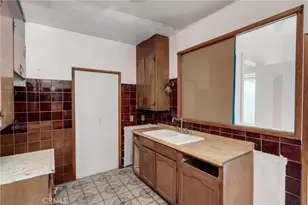 1021 W 48th, Los Angeles, CA 90037 - Photo 14