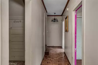 1021 W 48th, Los Angeles, CA 90037 - Photo 6