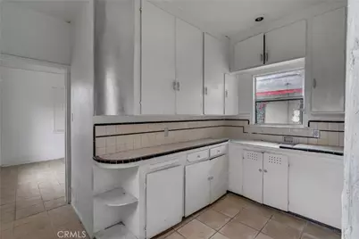 1021 W 48th, Los Angeles, CA 90037 - Photo 16