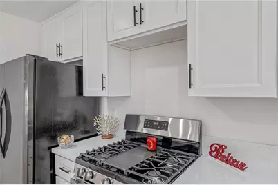 622 W 99th, Los Angeles, CA 90044 - Photo 10