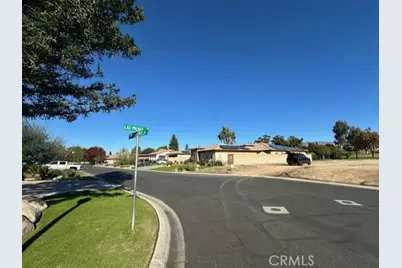 6203 Vista Estrella, Bakersfield, CA 93306 - Photo 10
