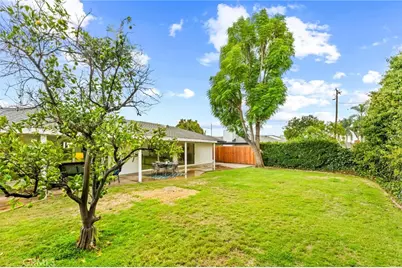 1201 E Fairway, Orange, CA 92866 - Photo 30