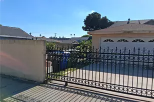 1056 N Fries, Wilmington, CA 90744 - Photo 4