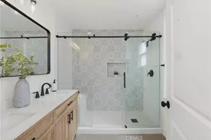 8909 S 5th Ave, Inglewood, CA 90305 - Photo 22