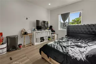 827 E 97th, Los Angeles, CA 90002 - Photo 34