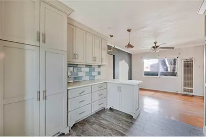 15364 Naranja, Paramount, CA 90723 - Photo 8