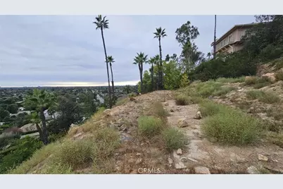 1822 Loma Roja, Santa Ana, CA 92705 - Photo 2