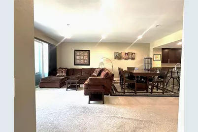 300 E 4th Street #422, Long Beach, CA 90802 - Photo 14