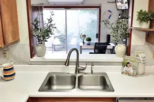 253 Orleans Way, Long Beach, CA 90805 - Photo 8